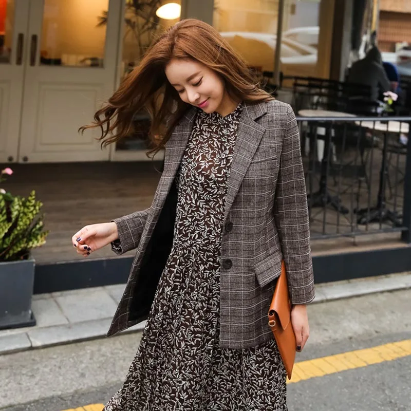 Женские Клетчатый костюм тонкое пальто на весну и осень для женщин 2019 НОВЫЙ