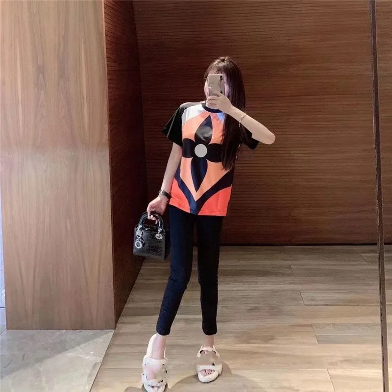 

T-Shirt Female 2021 New European And American Style Fashion Trend Wild Thin Print Round Neck Spring And Summer Short-Sleeved Top