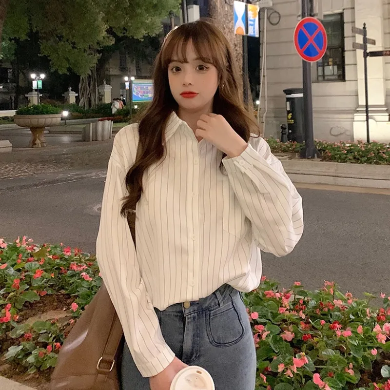 

2021 Early Spring New Retro Hong Kong Style Loose Striped Polo Collar Long Sleeve Shirt Female Students Mid-Length Shirt Fashion