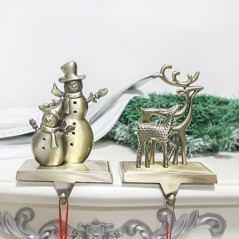 

Christmas Decoration Zinc Alloy Christmas Socks Hook Desktop Decorative Metal Crafts Hanging Rack Snowman Christmas Tree Elk