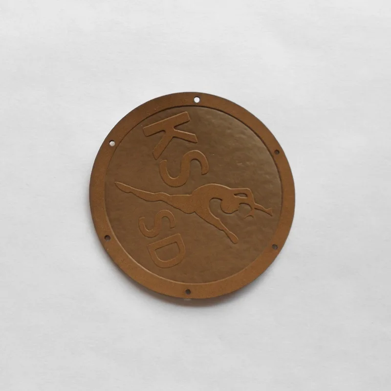 Индивидуальные тисненые значки-нашивки из искусственной кожи с фирменным