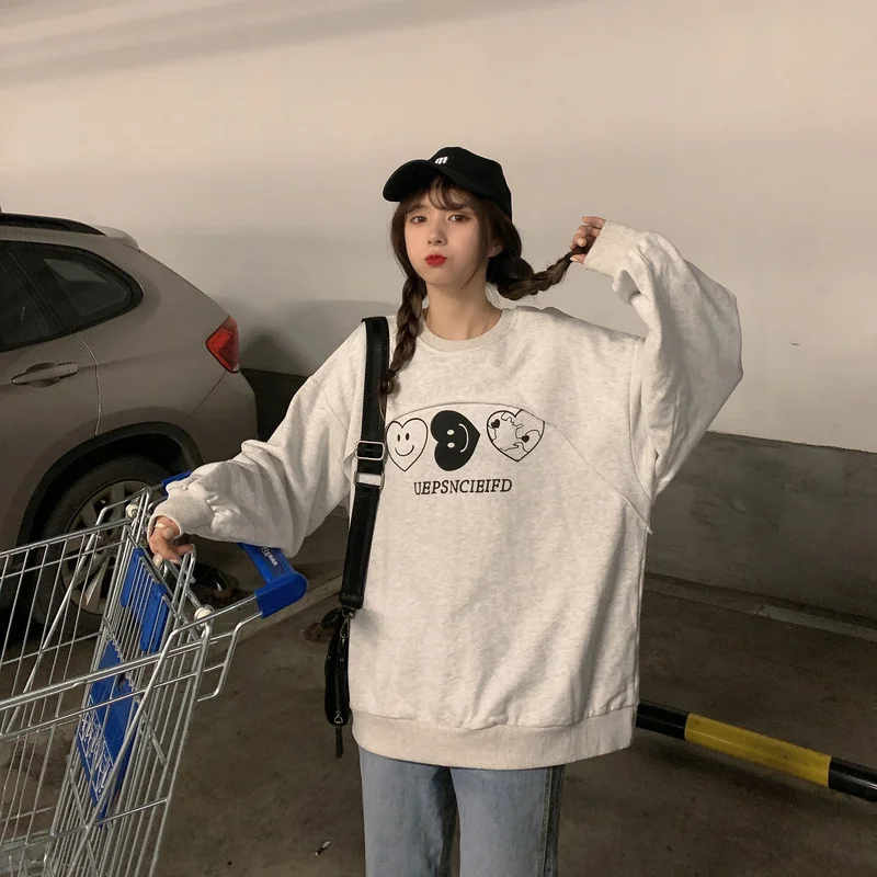 

Новинка осенний принт Real Shot с круглым вырезом и сердечками в Корейском стиле