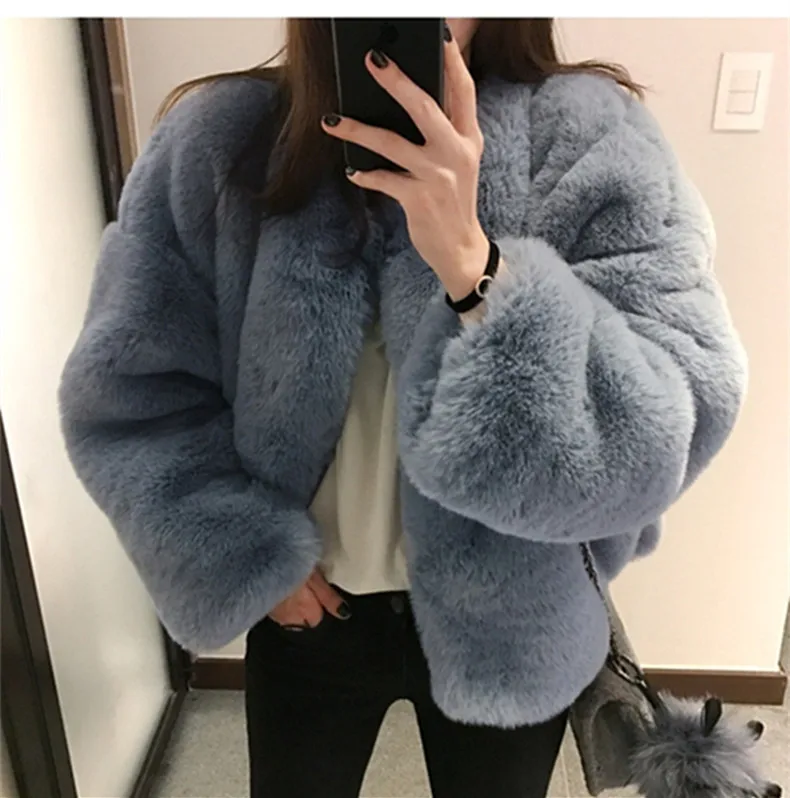 Winter Warm Fluffy Faux Fur Coats Short Jackets Women Furry Fake Fur Cropped Jacket Turn Down Collar Open Front Overcoat Black