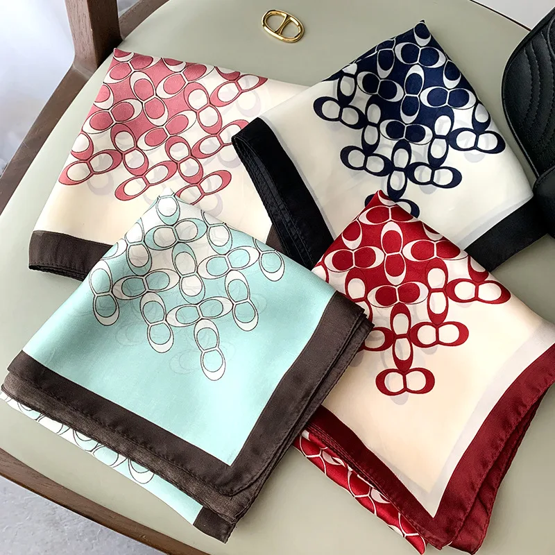 

2021 New 70cm Small Square Scarf Women Silk Bandanas Moon Pattern Female Foulard Headband Hijabs Tie Bag Band Hair Kerchief
