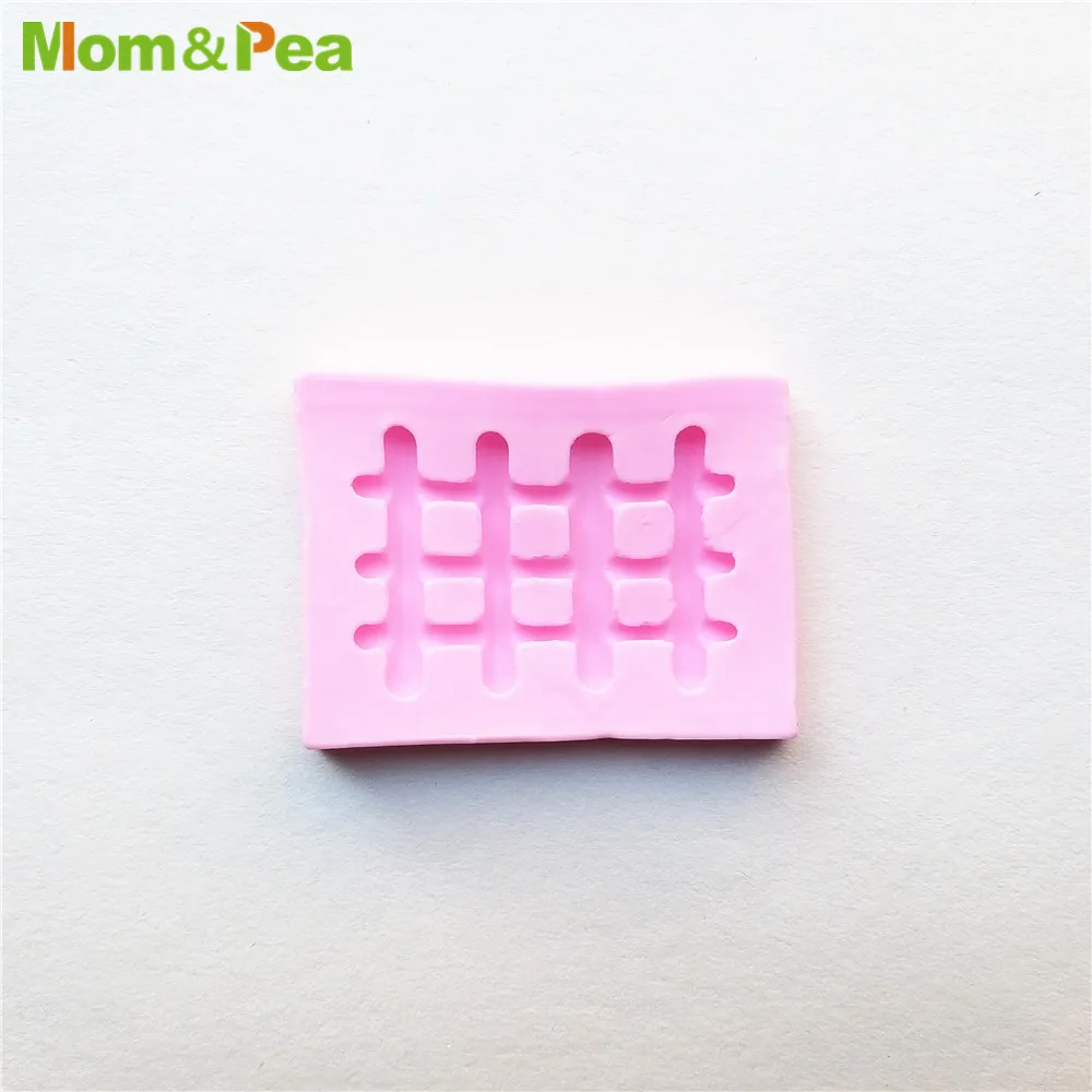 

MPA2438 Grid Shaped Silicone Mold Gum Paste Chocolate Ornamental Fondant Mould Cake Decoration Tools