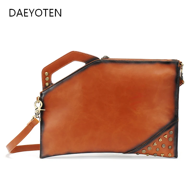 

DAEYOTEN Vintage Crazy Horse Leather Bag Men Rivets Envelope Handbag Men's Bag 2020 New Male Shoulder Bag Free Shipping ZM0513