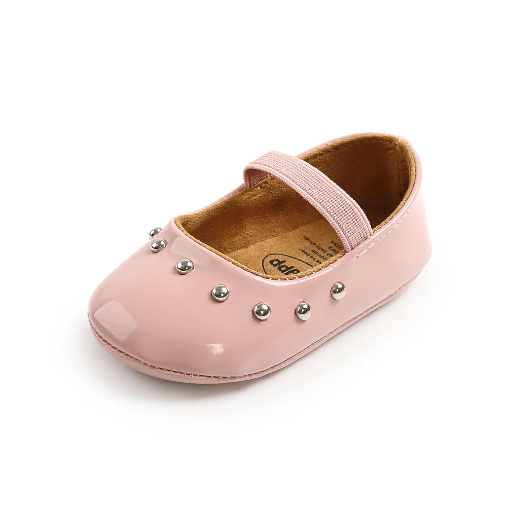 

Spring Autumn Baby Girl Shoes Soft TPR Sole Infant First Walkers Patent Leather Princess Shoes Rivet Shallow Elastic Band