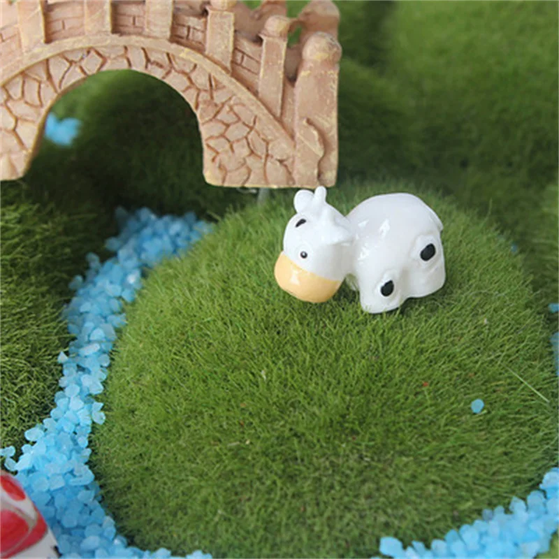 Маленькие полимерные коровья украшения ручной работы для сказочного сада