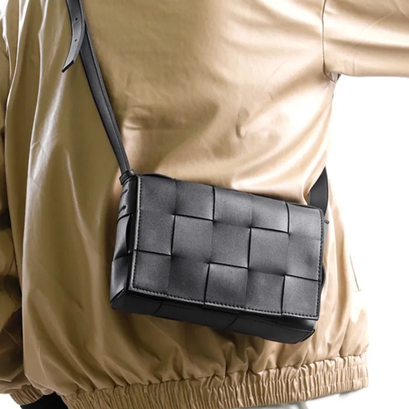 

Luxury Brand Weave Crossbody Bag for men Bags Business Man Messenger Bag New Vintage Sling Bags Male Bag Casual Shoulder Bag