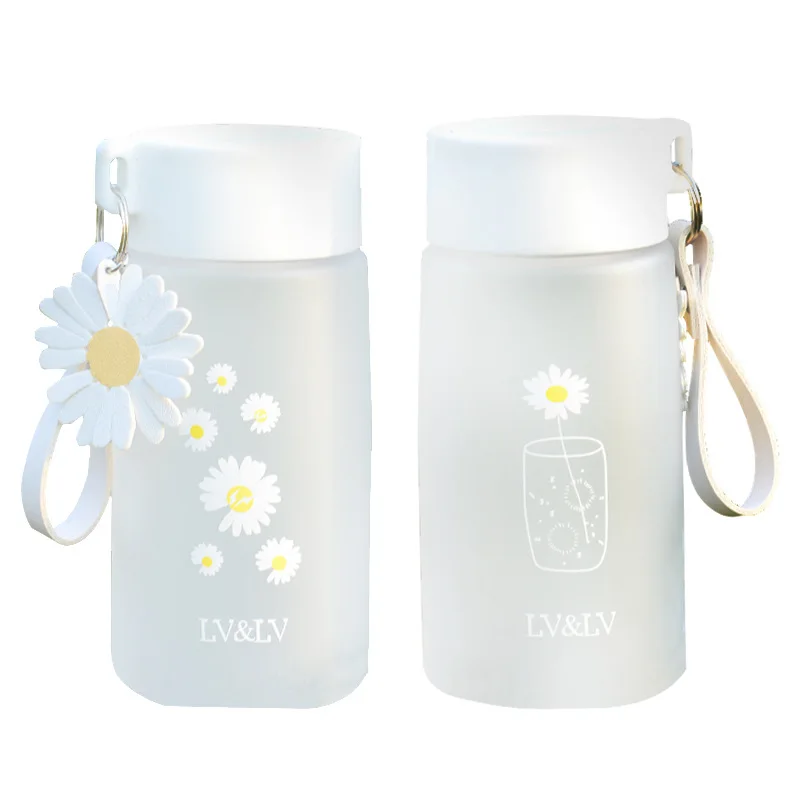 

500Ml Cute Daisy Flower Plastic Water Bottle Creative Clear Water Bottle with Portable Rope Travel Tea Cup Kids Drinking Kettle