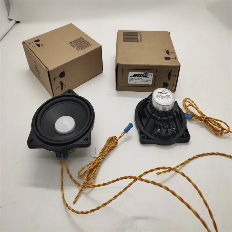 Бесплатная доставка 1 комплект лампа BOSE для автомобильной двери диагональю 4