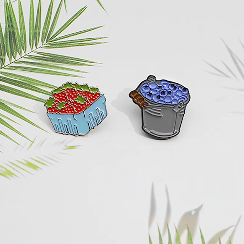 Полная коллекция ведро с черникой и корзина клубникой креативный дизайн броши