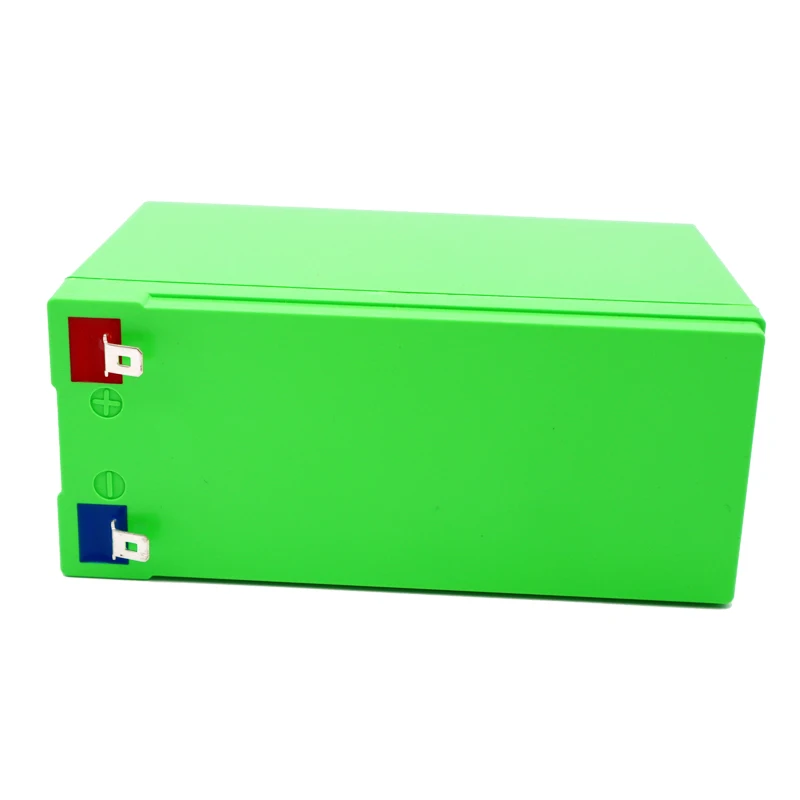 

12V 32000mAh 18650 lithium battery pack + 12.6V 2A charger, built-in 30Ah high current BMS, used for sprayer, 12V power supply