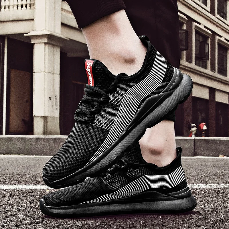 Классические удобные мужские кроссовки для бега летающие тканые дышащие
