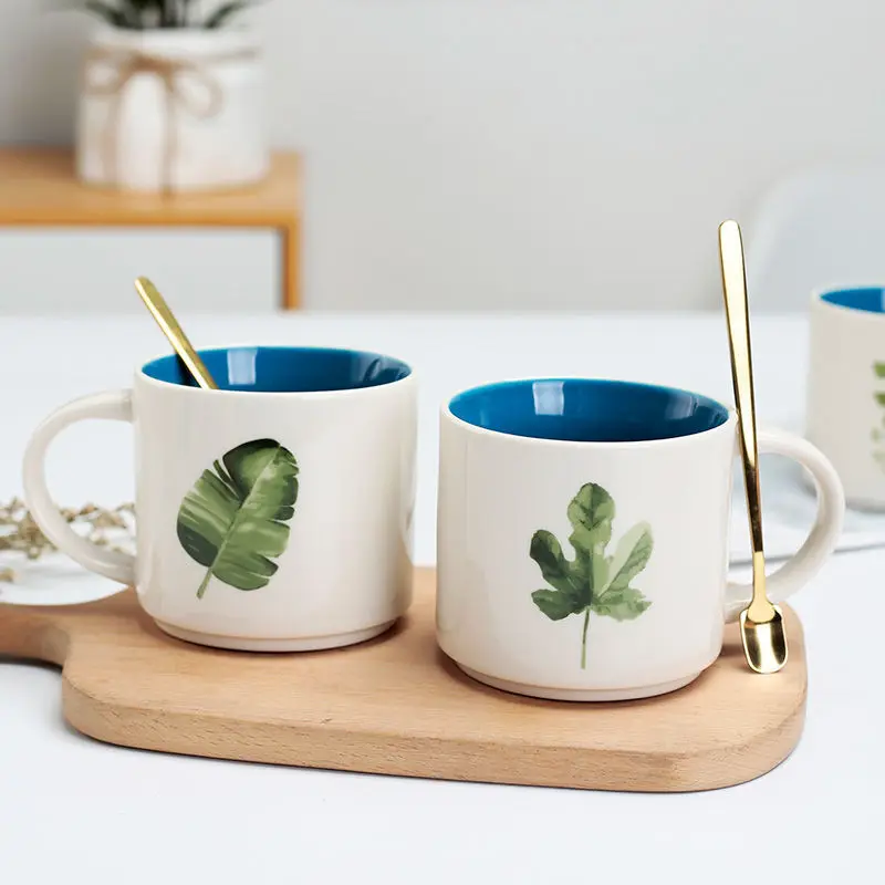 Большая вместительная простая керамическая чашка для воды прямая цветная