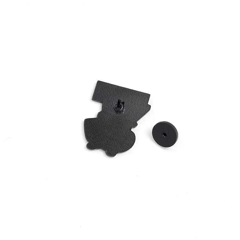

New Animals Pins Custom Cat Rat Penguin Raccoon Bear Brooches Shirt Lapel Badge Bag Funny Cute Jewelry Gift for Kids