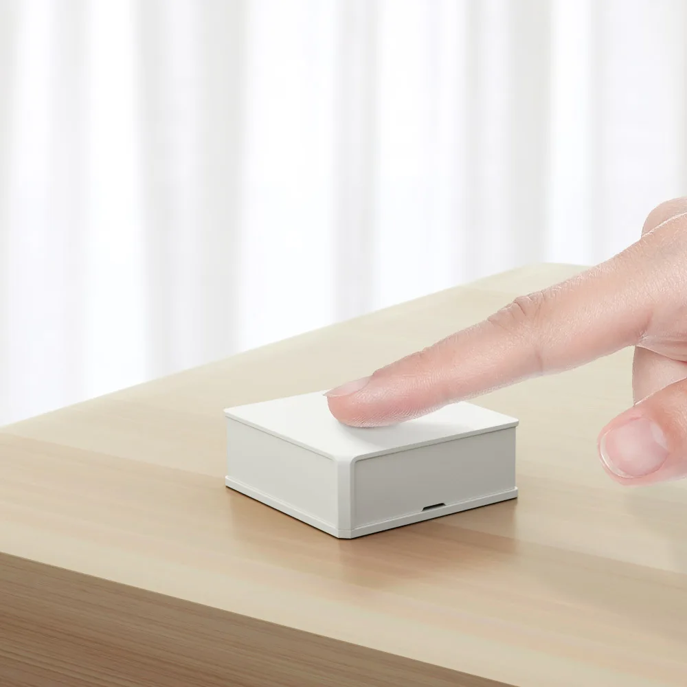 Беспроводной переключатель SONOFF SNZB 01 Mini Zigbee двухсторонний выключатель света для