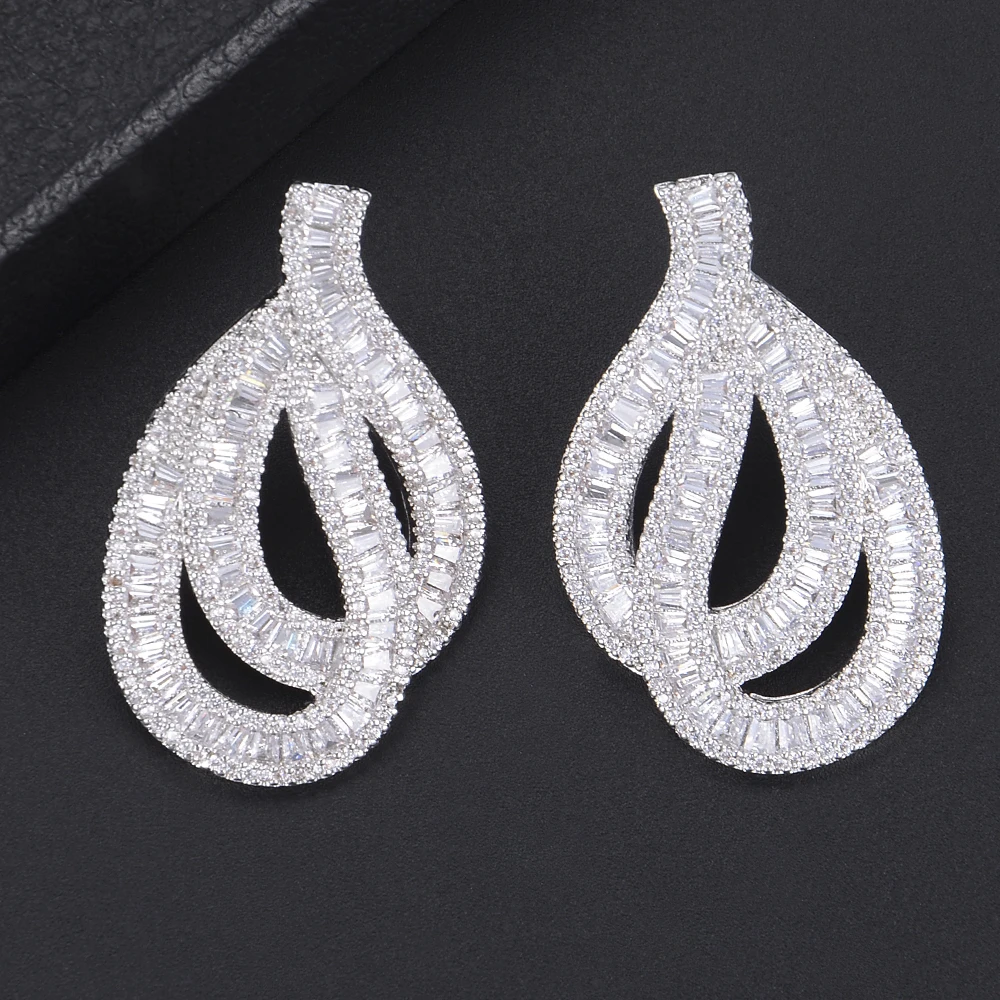 

LARRAURI Charms Women Earrings original mujer moda Charm Jewelry Luxury Goegeous Statement Stud Earrings boucle d'oreille femme