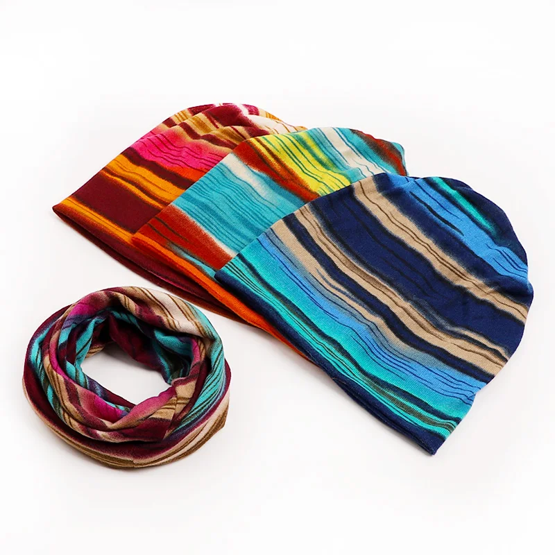 Женская зимняя Лыжная шапочка &quotконский хвост&quot кепки Цвет полоса шарф Тюрбан