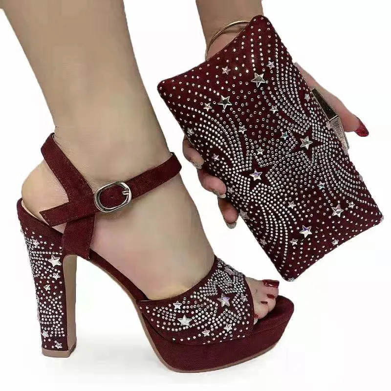 New Arrival Italian Design Brown Ladies Shoe with Matching Bag Set 2022 Nigerian Shoes and Bag Set for Wedding Sandal with Purse