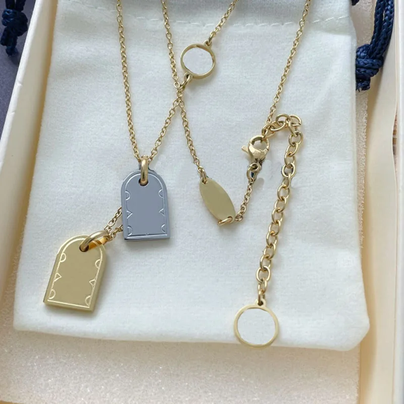 

European And American Popular Brand Luxury Carved Four-Leaf Clover Titanium Steel Necklace Fashion High-Quality Clavicle Chain