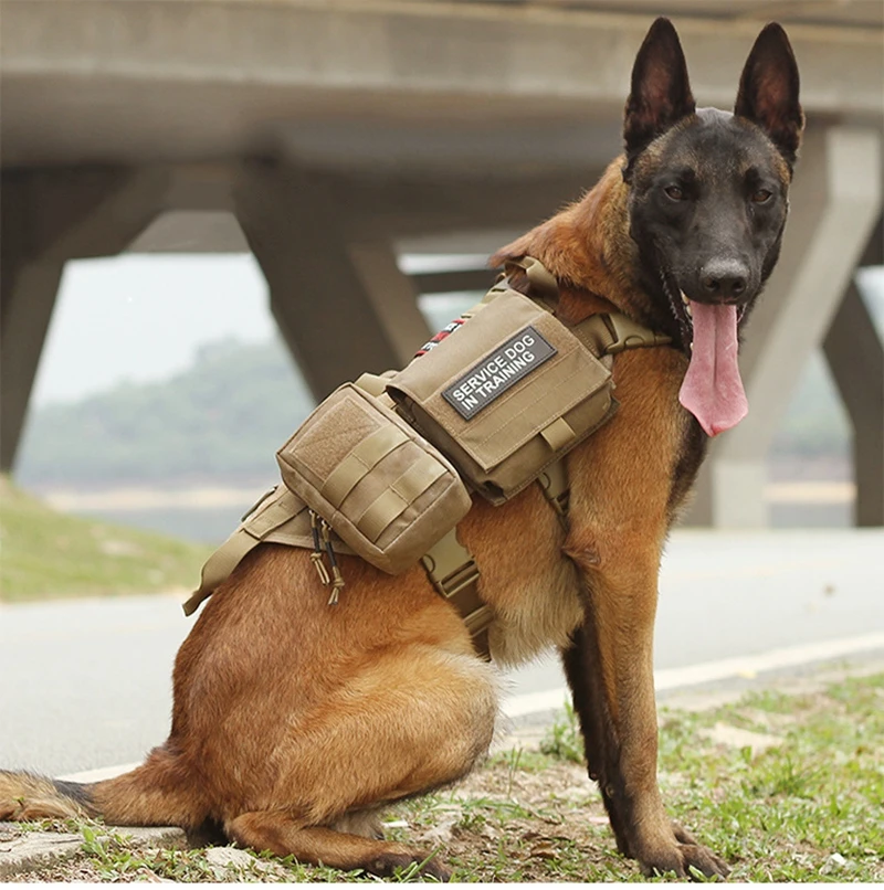 

Hunting K9 Service Dog MOLLE Vest Harness Dog Tshirt With Pulling Handle Pet Vests With 3 Bags