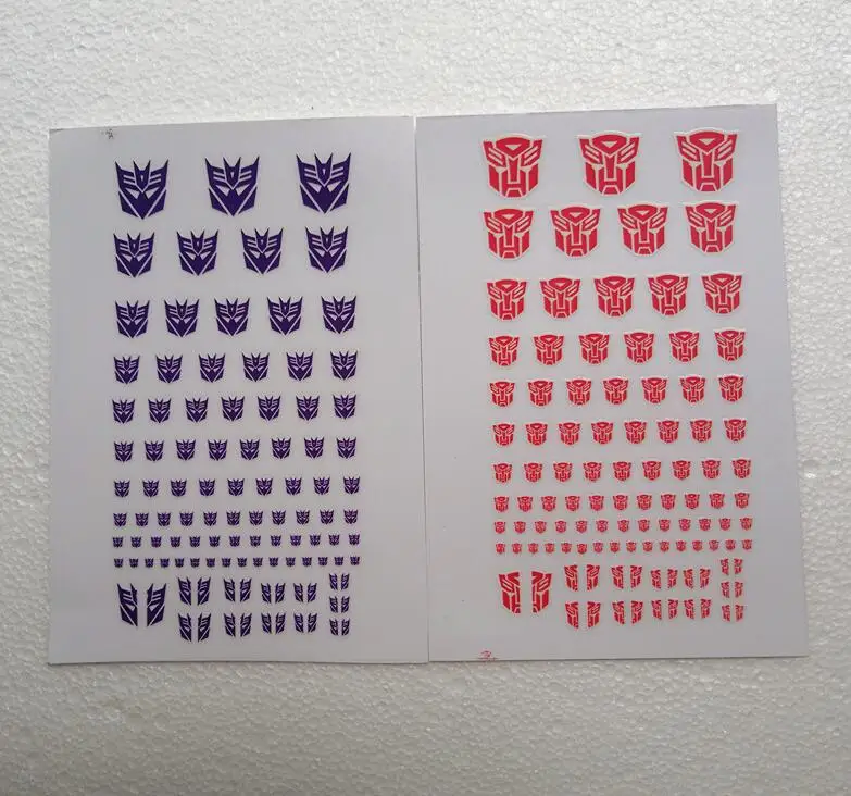Red and Blue 2 шт. наклейка Decepticons Autobots G1 Символ наклейка для пользовательских крутых DIY сцены аксессуары 0,6*0,6-1,5*1,5 см 90+ набор - Цвет: Red and Blue