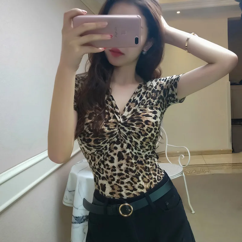 Женская футболка с леопардовым принтом весенне осенняя Сексуальная в Корейском