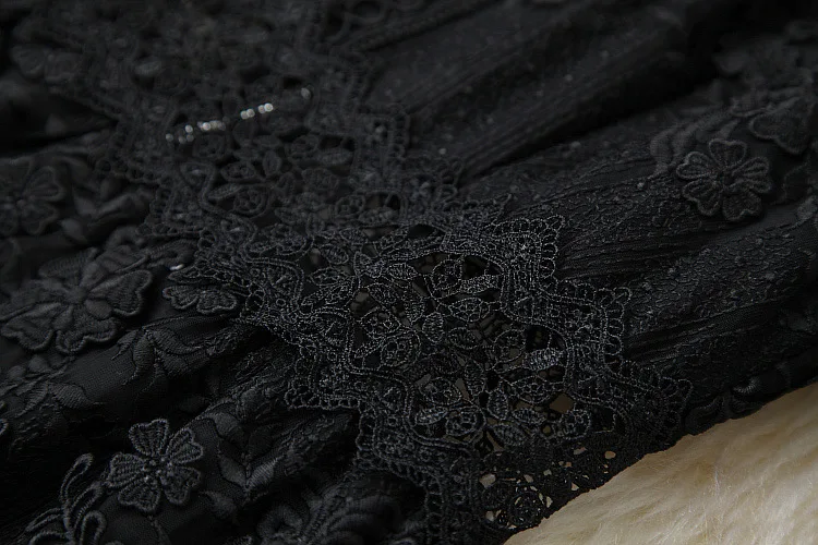 

European and American women's wear for spring 2021 Seven-point cuffnet polka dot embroidery Fashion pleated dress