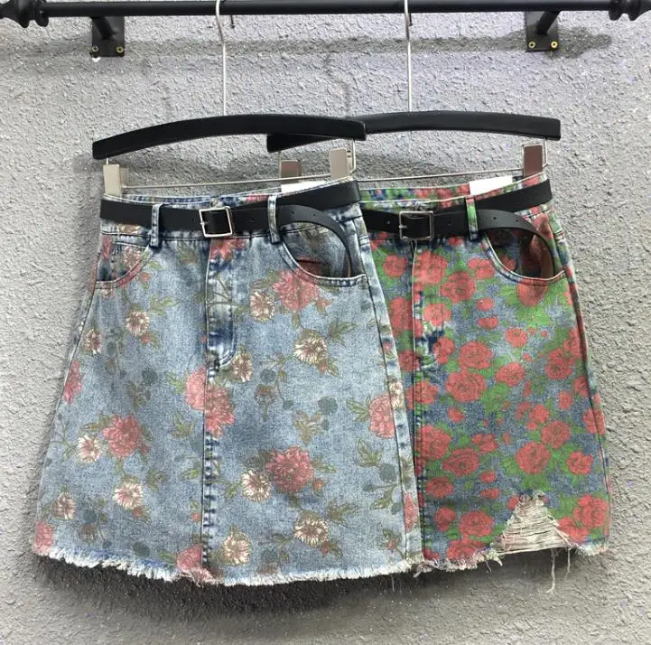 

Retro printed denim skirt female 2020 summer new fashion wild high waist hole skirt women