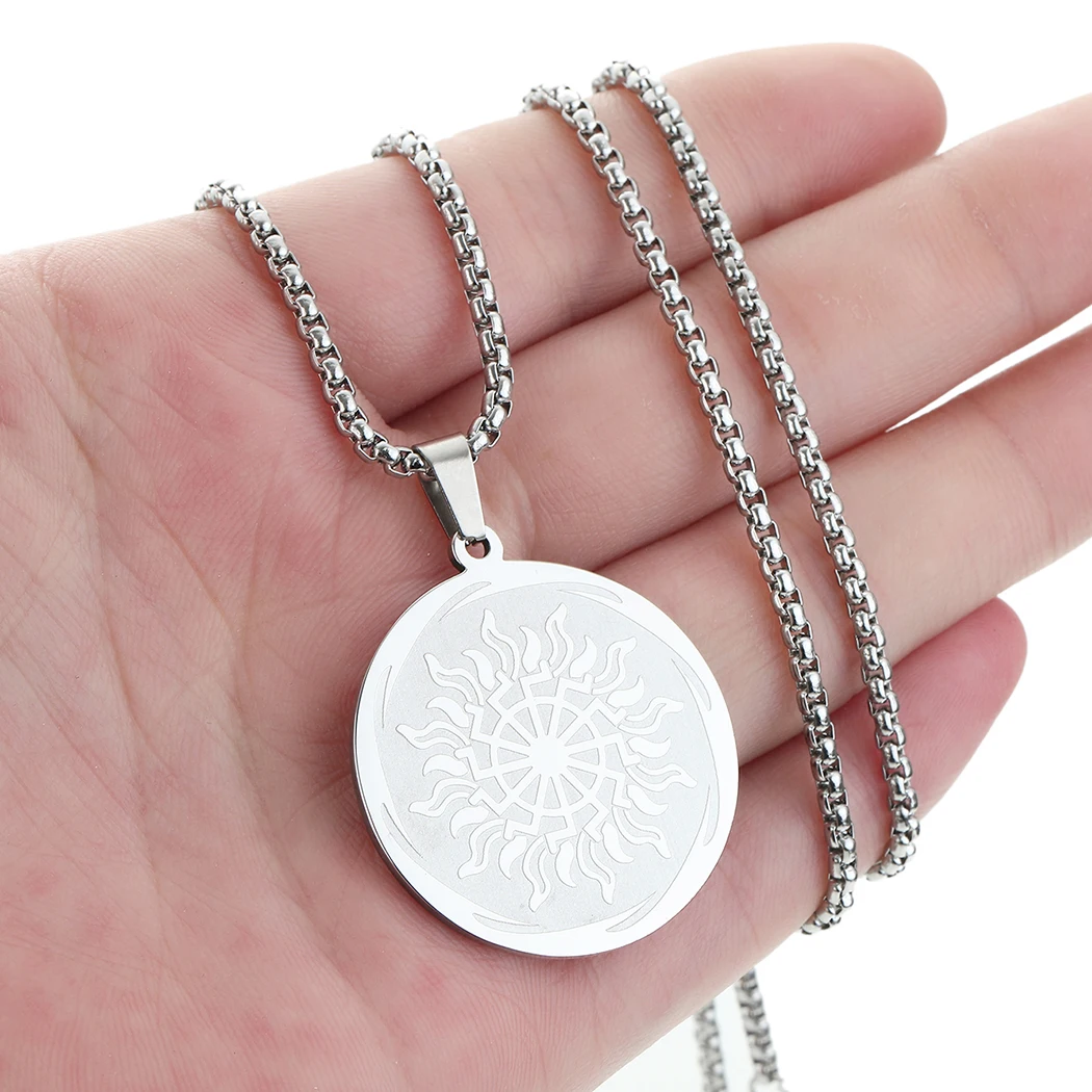

CHENGXUN Vintage Wiccan Amulet Slavic Solar Symbol Sun Pagan Pendant Talisman Necklace for Men Women Sun Gear Charm Jewelry Gift