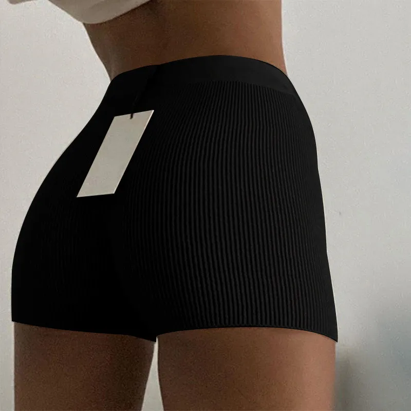 

2021 Fashion New Women Solid Color Shorts Slim Sexy Women Stretch Slim Black White Knitted Shorts Sports Fitness