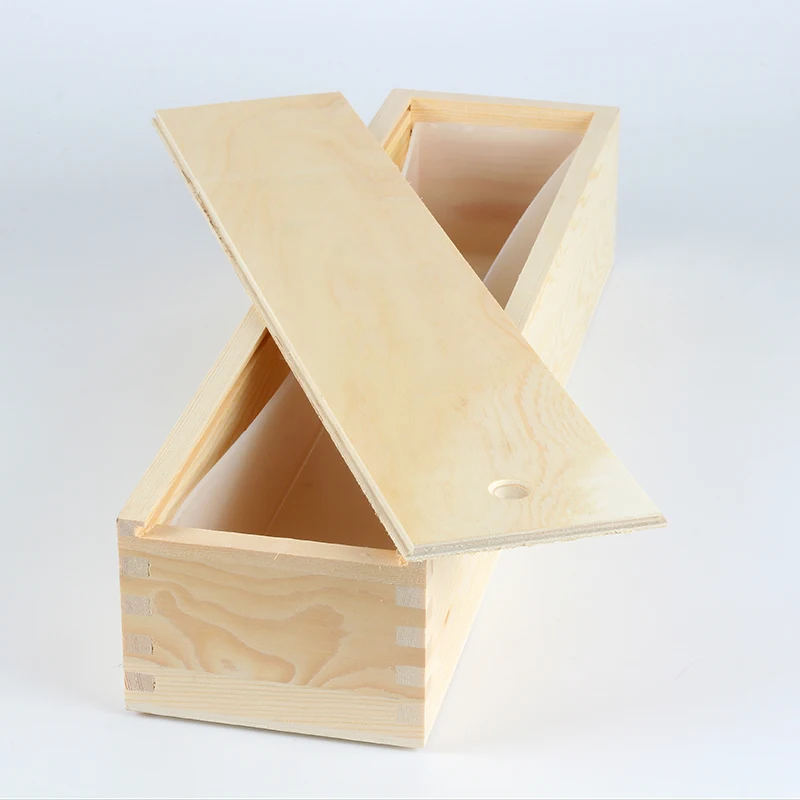 Силиконовая форма для мыла длинного размера прямоугольная белая с деревянной