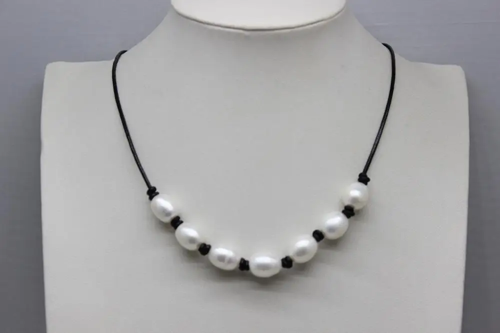 Ожерелья ручной работы из белого пресноводного жемчуга и черной кожи 7 бусин 9x12
