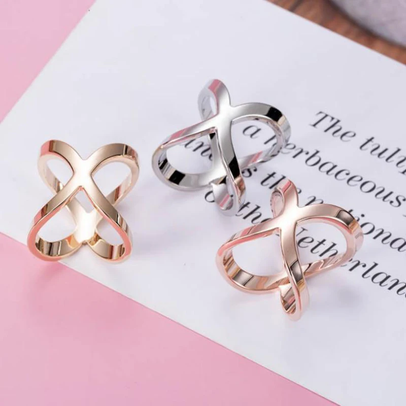 

2021 New Fashion Simple Cross Scarf Clip X Shape Alloy Brooches For Women Bow Scarves Buckle Holder Shawls Jewelry Accessories