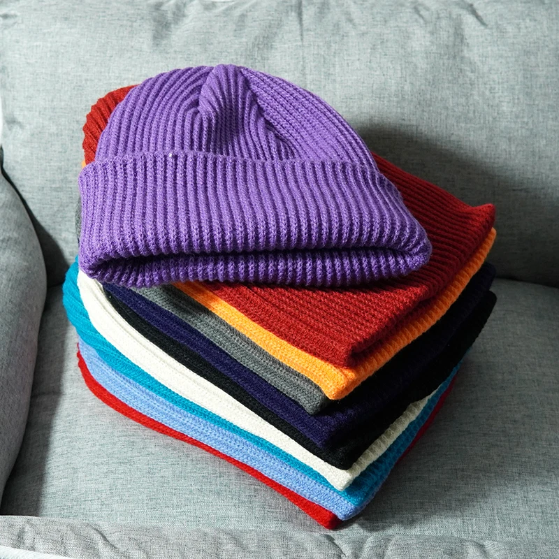 

2021 Autumn Black Red Winter Men Women Knitted Hat Solid Skuilles Beanies Dad Cap Thick Warm Ski Beanies Caps Girls