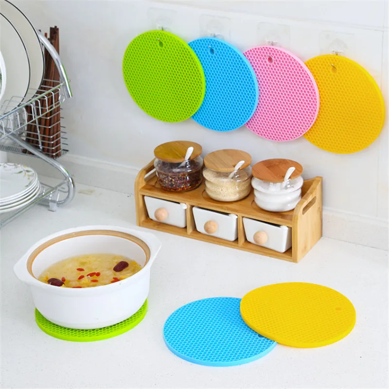

18cm Round Heat Resistant Silicone Mat Drink Cup Coasters Non-slip Pot Holder Table Placemat Kitchen Accessories Onderzetters