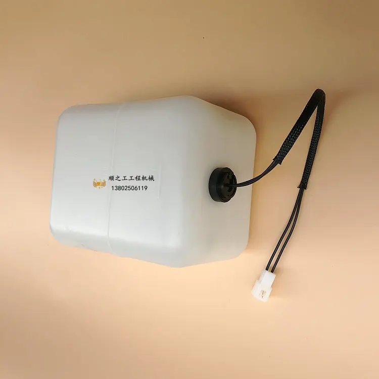 Картер экскаватор дополнительный чайник CAT 320B 320C 320D с резервуаром для воды