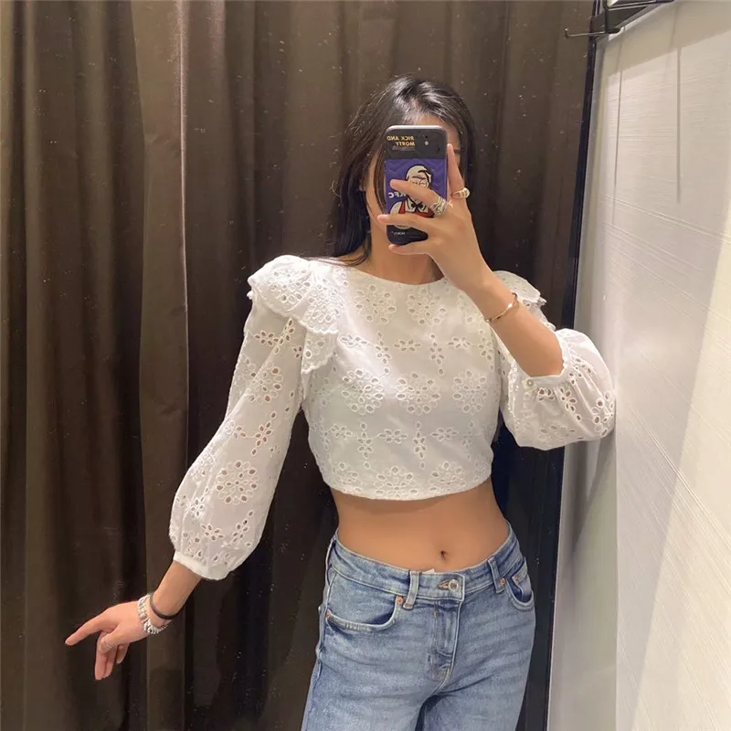 

2021 Embroidered Cropped Top Women's Ruffle O-neck Puff Sleeve Hollow Embroidered Summer Top Women's Sexy Open Back White Shirt