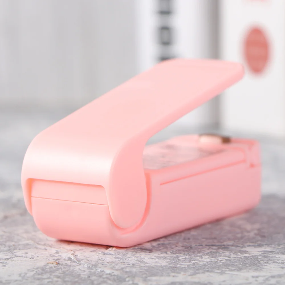 

1 Pc Portable Mini Bag Sealer Hand-held Food Saver Battery Operated Heat Sealer (White, Battery)