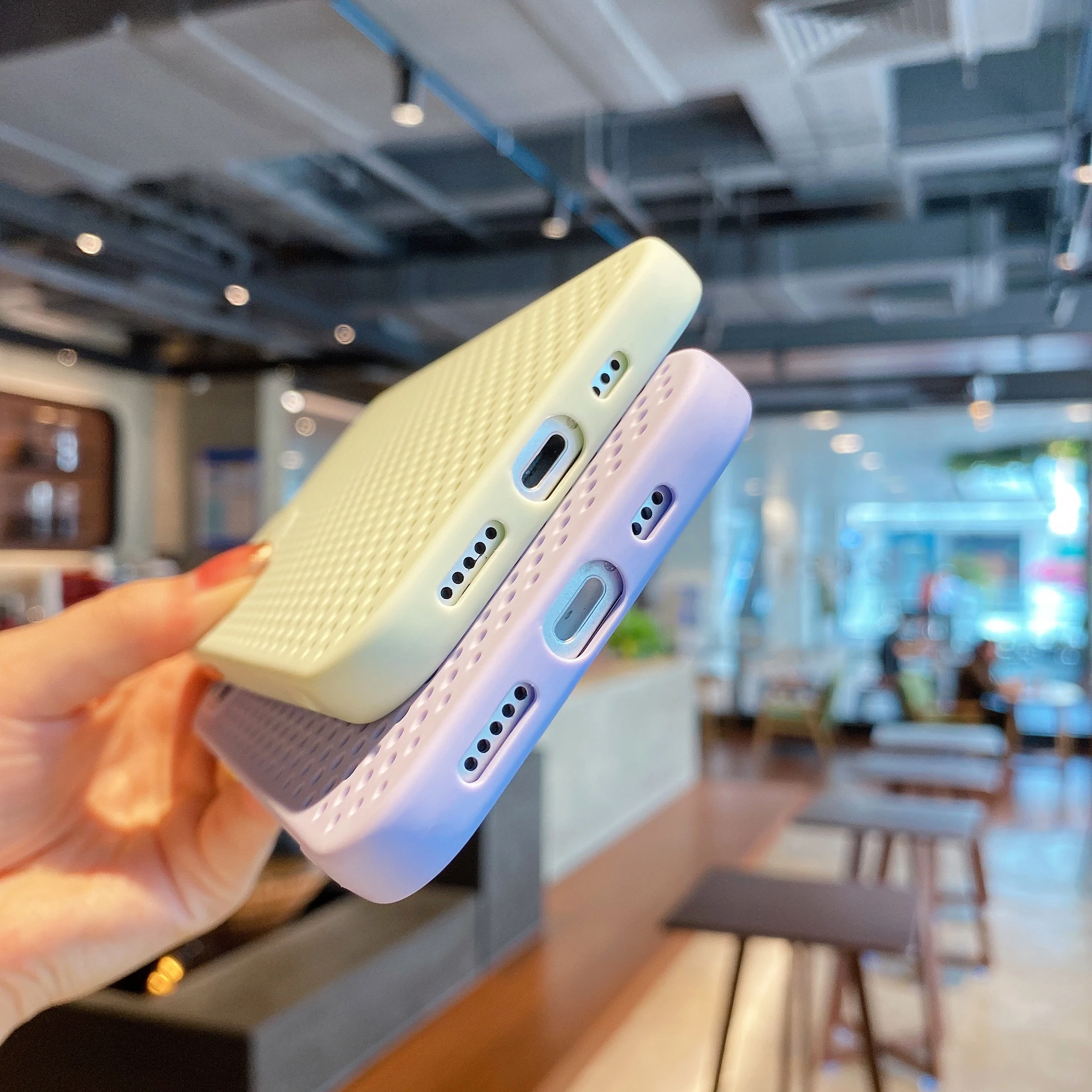 

Summer Heat Dissipation Breathable Phone Case For iPhone 12 Mini 11 Pro XR X XS MAX 7 8 6 6S Plus SE 2020 Candy Color Soft Cover