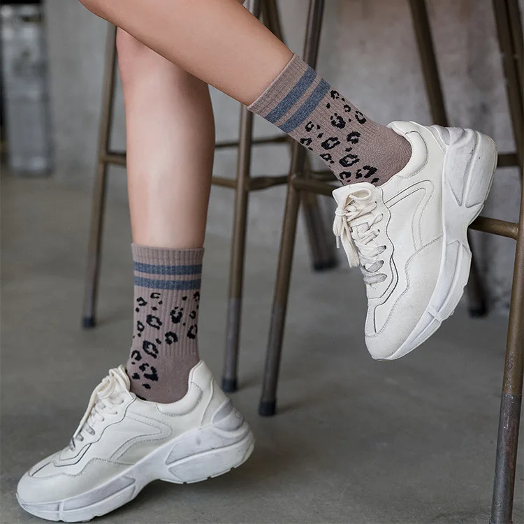 Зимние теплые женские утепленные хлопковые носки японские школьные модные для