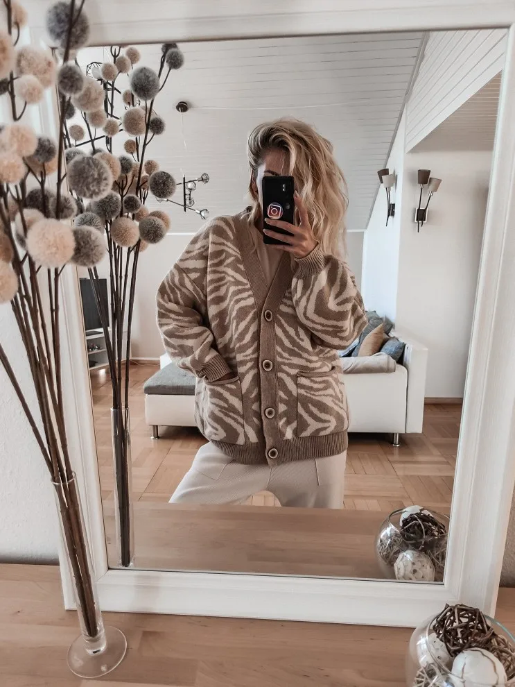 

Женский трикотажный кардиган с V-образным вырезом, с леопардовым принтом