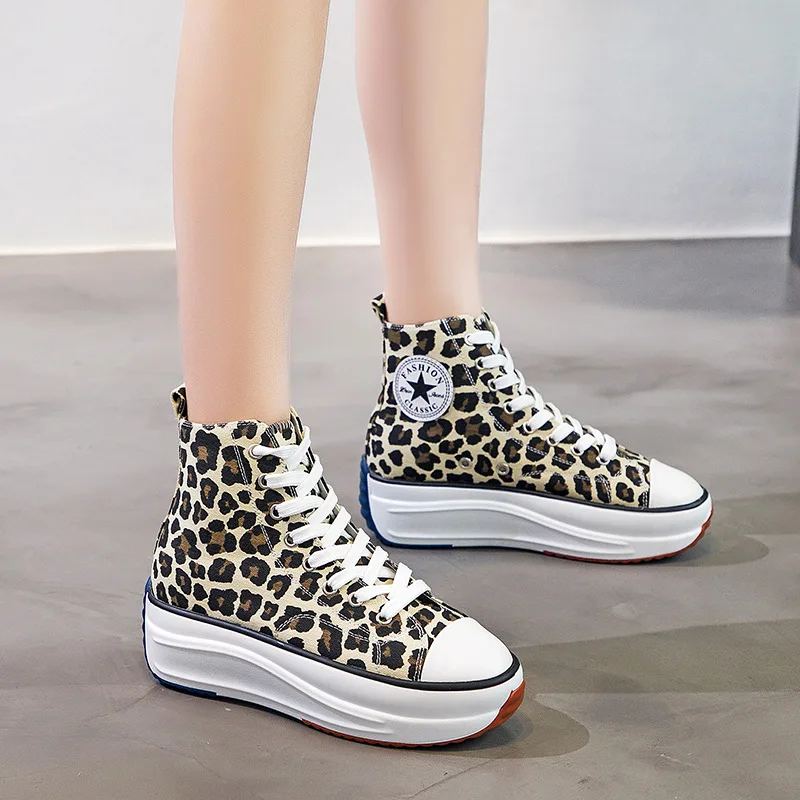 

2021 New Canvas Shoes Women Trainers Women High Top Sneaker Lady Autumn Female Footwear Breathable Girl White Black Sneakers