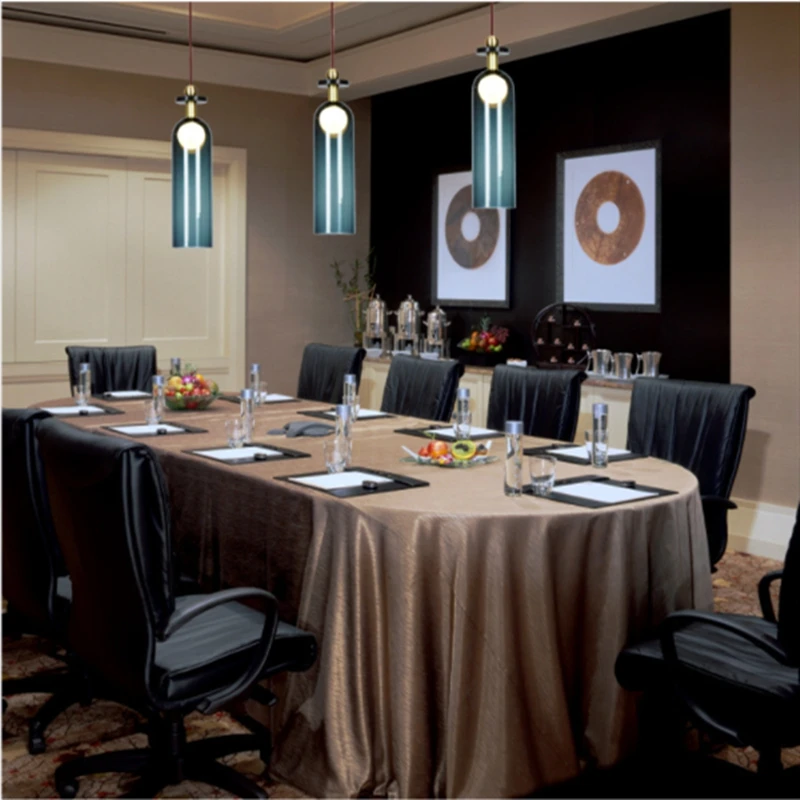 Линейный подвесной светильник в скандинавском стиле креативный виде шкива