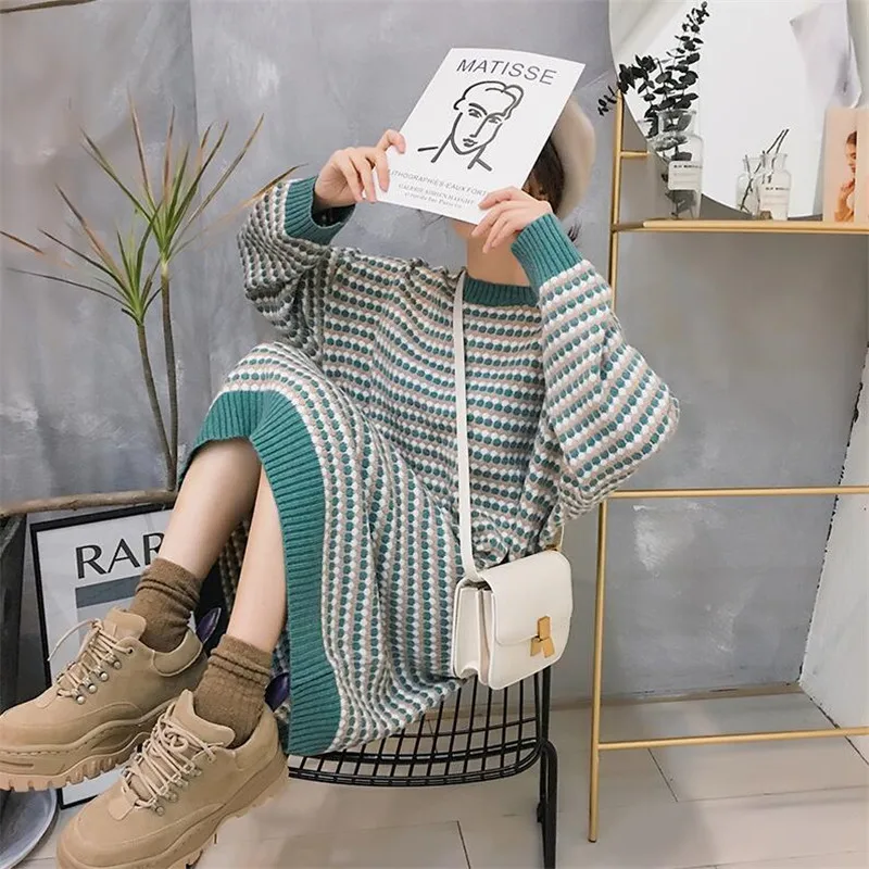 autumn and winter long sweater women's head over the knee loose Korean retro style new knit dress bottoming shirt - Цвет: Зеленый