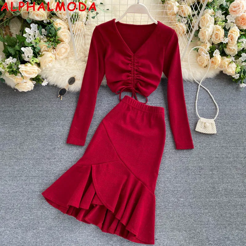 

Женский костюм ALPHALMODA, футболка с рисунком на шнуровке и юбка годе с оборками на ягодицах, комплект из 2 предметов с юбкой с длинным рукавом, н...