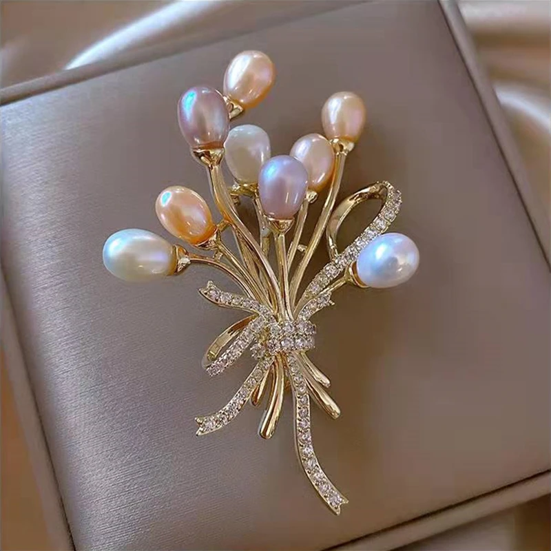 

Natural Freshwater Pearl Pin Brooch Luxury Women's Brooches High Quality Costume Jewelry All Match Best Gift Femme
