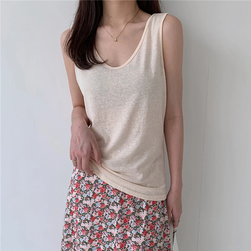 

2020 Imitation knitted Tank Loose Women Tops V-neck sleeveless vests thin shirt summer camisole casual Female New Dames vest