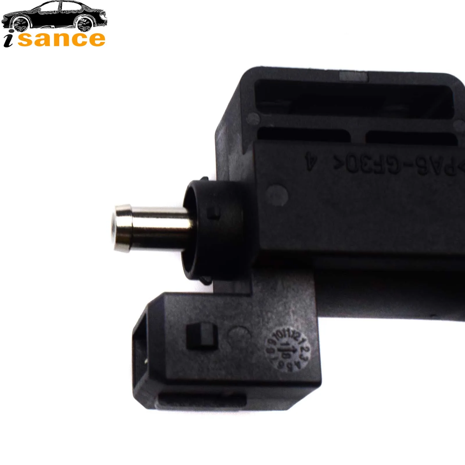 Электромагнитный клапан обхода турбокомпрессора и штекер жгута проводов BL3E9K378BA